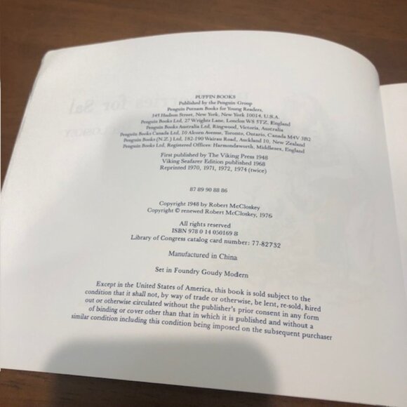 Blueberries for Sal Vintage Book - Picture 4 of 10